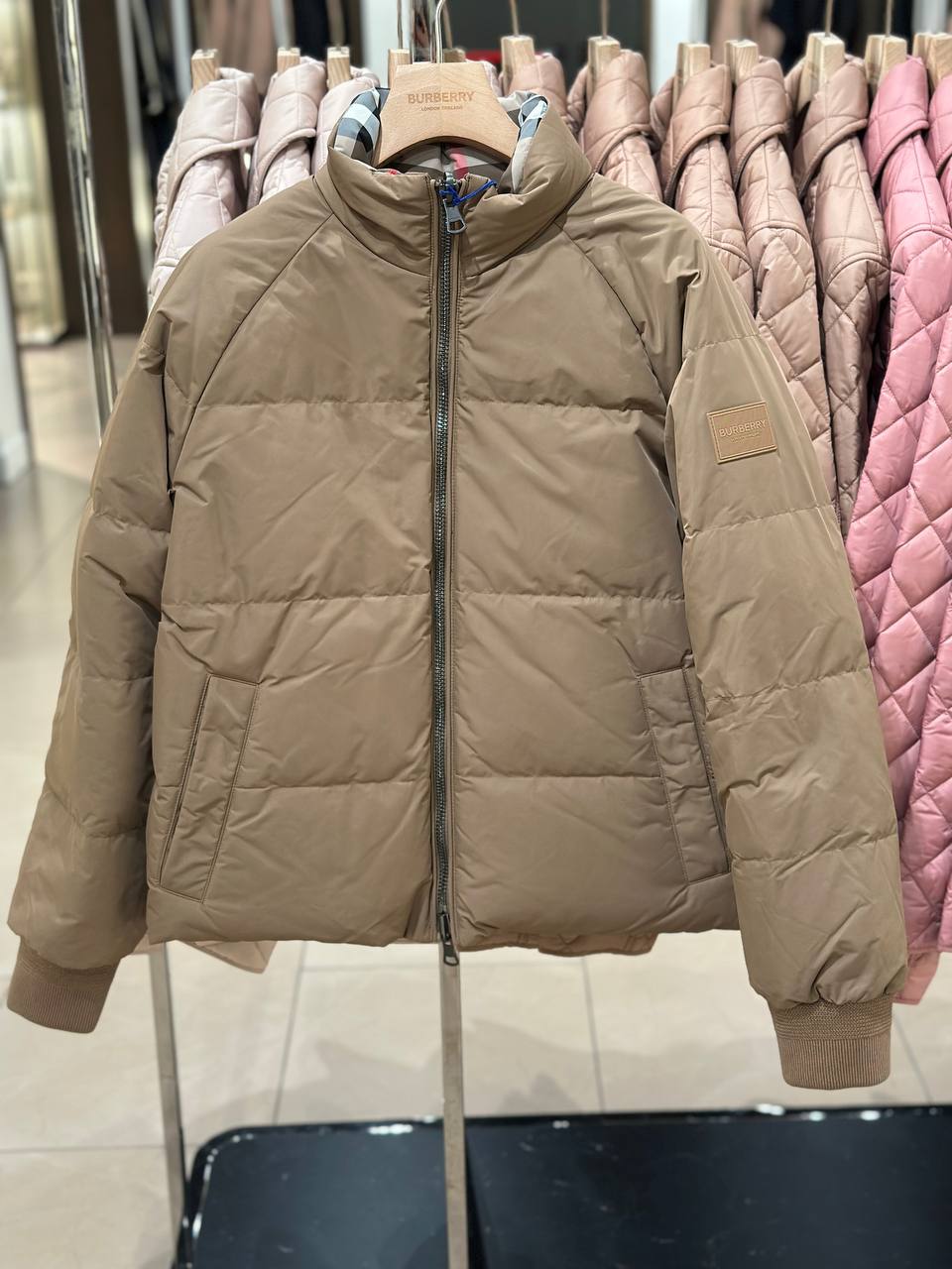BURBERRY Outlet 6487