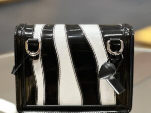 DOLCE & GABBANA OUTLETS 161534