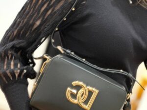 DOLCE & GABBANA OUTLETS 161603