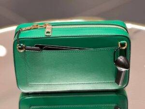 DOLCE & GABBANA OUTLETS 161693