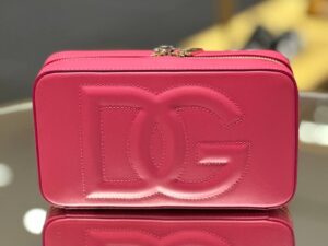 DOLCE & GABBANA OUTLETS 161703