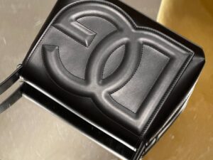 DOLCE & GABBANA OUTLETS 161728