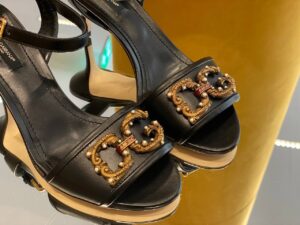 DOLCE & GABBANA OUTLETS 161796