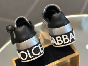 DOLCE & GABBANA OUTLETS 163742