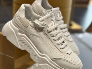 DOLCE & GABBANA OUTLETS 164052