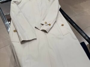 BURBERRY OUTLET 6824