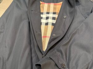 BURBERRY OUTLET 6827