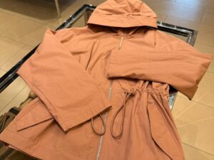 BURBERRY OUTLET 6832