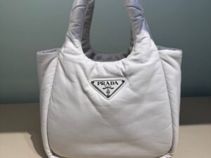 PRADA OUTLET 96829