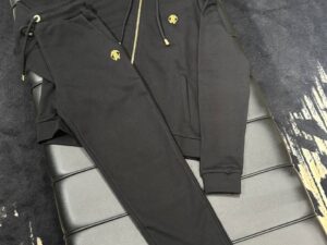 ROBERTO CAVALLI OUTLETS 10042