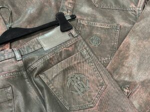 ROBERTO CAVALLI OUTLETS 9897