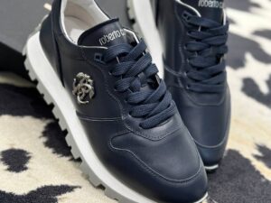 ROBERTO CAVALLI OUTLETS 9934