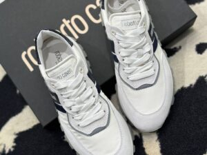 ROBERTO CAVALLI OUTLETS 9942