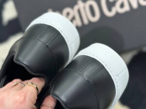 ROBERTO CAVALLI OUTLETS 9957