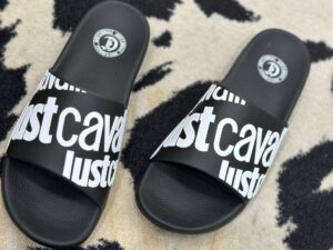 ROBERTO CAVALLI OUTLETS 9968