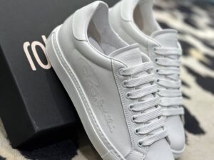 ROBERTO CAVALLI OUTLETS 9987