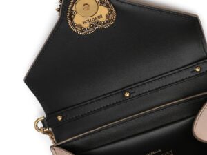 DOLCE & GABBANA OUTLETS 169586