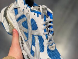 BALENCIAGA Outlet 884