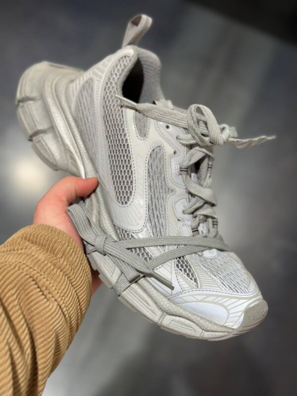 BALENCIAGA Outlet 888