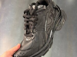 BALENCIAGA Outlet 905