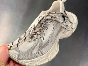 BALENCIAGA Outlet 917