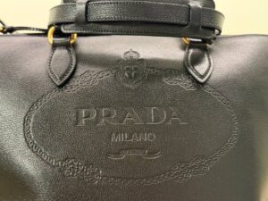 PRADA OUTLET 104111