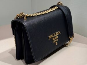 PRADA OUTLET 104130