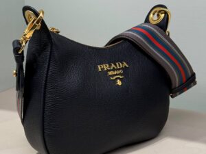 PRADA OUTLET 104157