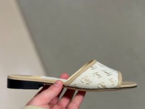 PREMIATA 15914