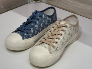 PREMIATA 15945