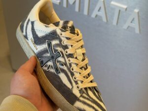 PREMIATA 16028