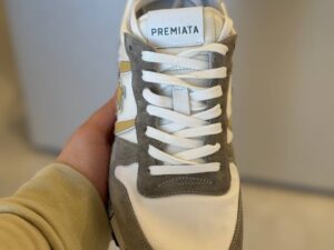 PREMIATA 16057