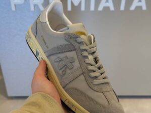 PREMIATA 16070