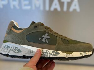 PREMIATA 16074