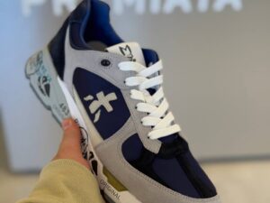 PREMIATA 16081