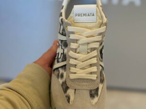 PREMIATA 16152