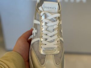PREMIATA 16185