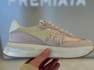 PREMIATA 16195