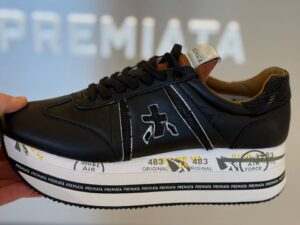 PREMIATA 16217