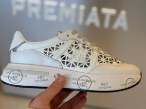 PREMIATA 16221
