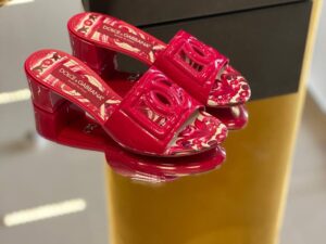 Dolce & Gabbana Outlets 176073