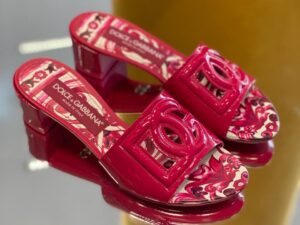 Dolce & Gabbana Outlets 176074