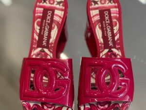 Dolce & Gabbana Outlets 176075