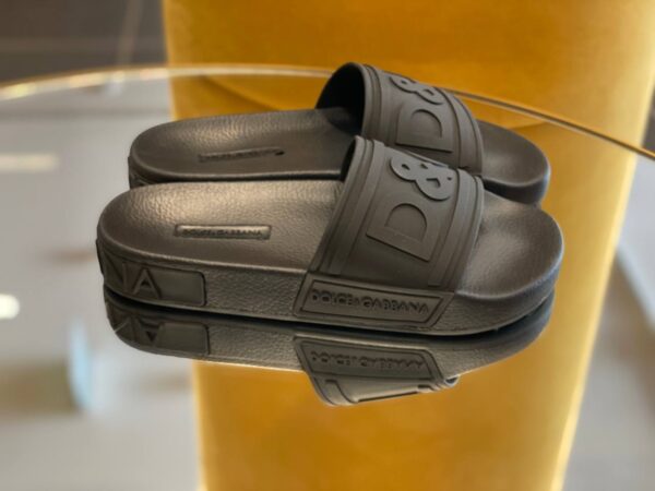 Dolce & Gabbana Outlets 176082