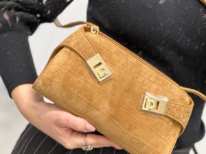 Бутики Мультибренд 295132