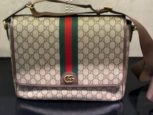 Gucci 3026