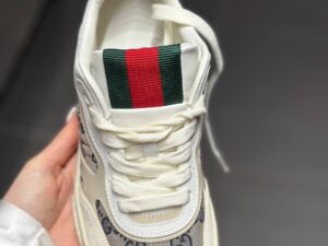 Gucci 3042