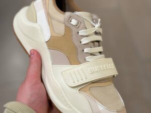 BURBERRY OUTLET 8244