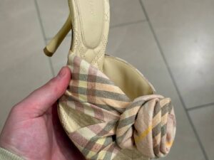 BURBERRY OUTLET 8265