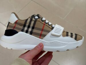 BURBERRY OUTLET 8278